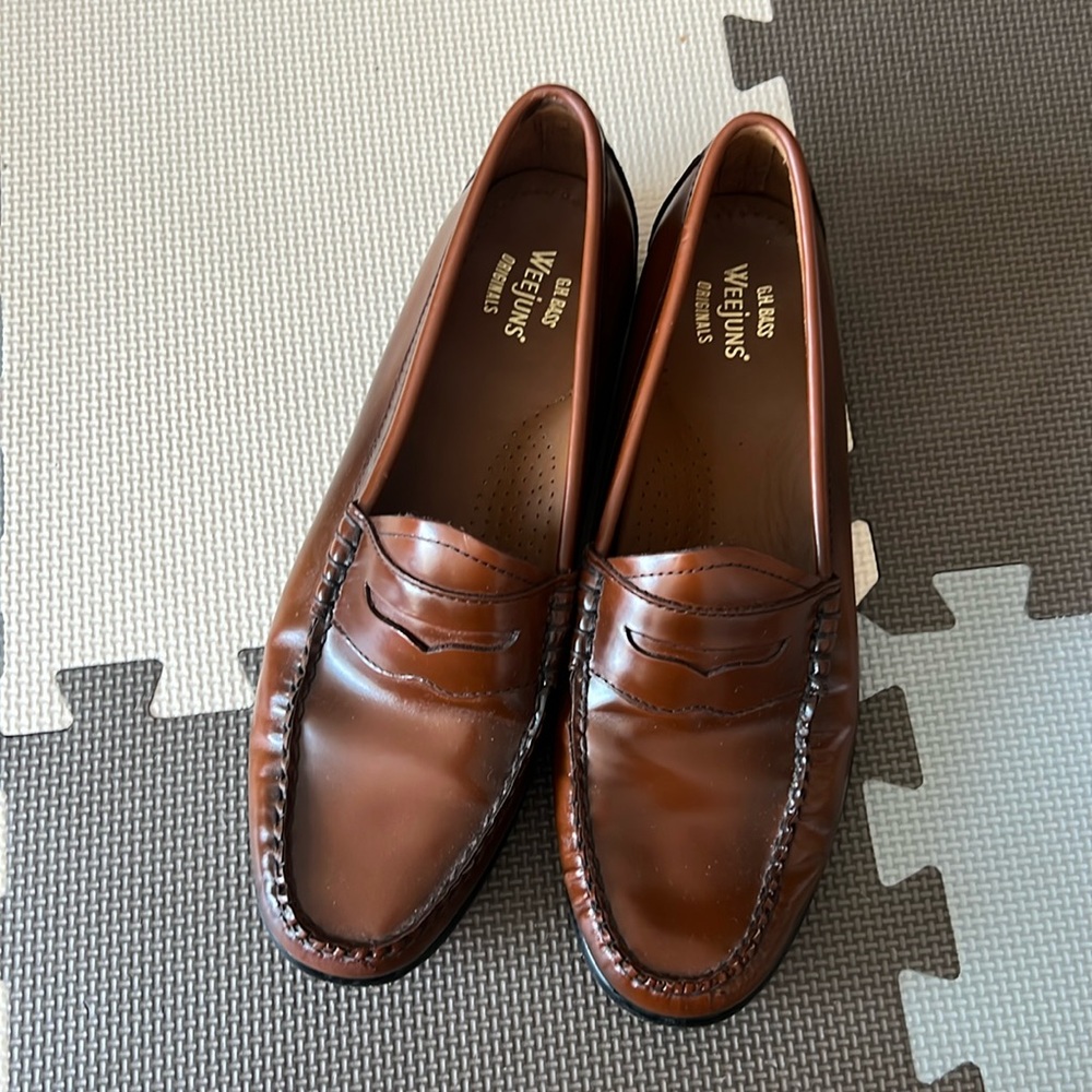 G.H. bass Weejuns
